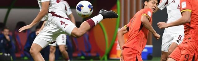 卡塔尔主帅：中国队很强进攻很棒 总是在争取进球