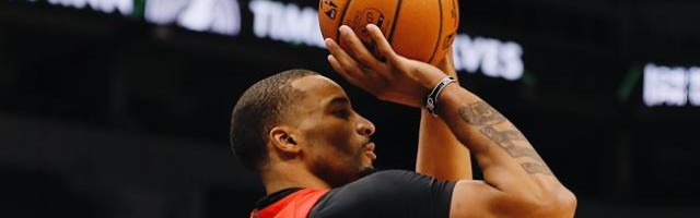 hth sports-洛里里程碑之夜惨遭绝杀 猛龙阵容不齐容错率降低